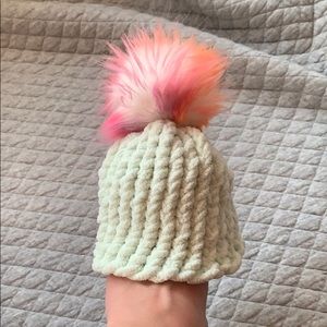 HANDMADE INFANT/NEWBORN TOQUES